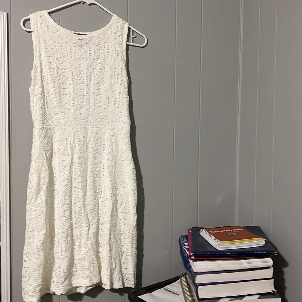 White lace RNstudio dress size 8P